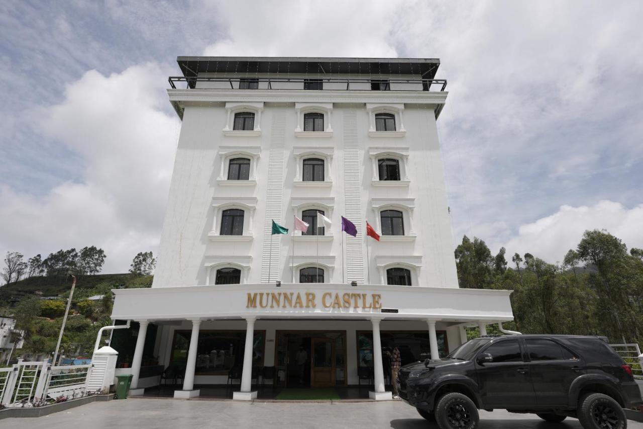 Munnar Castle Hotell Eksteriør bilde